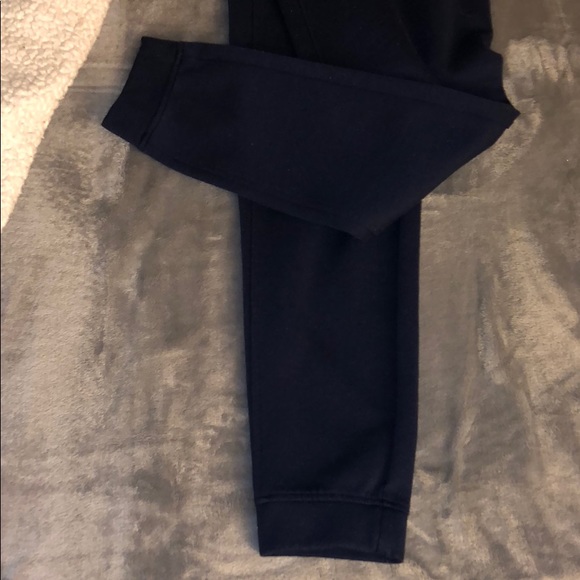 Victoria’s secrete matching sweat suit - Picture 3 of 6